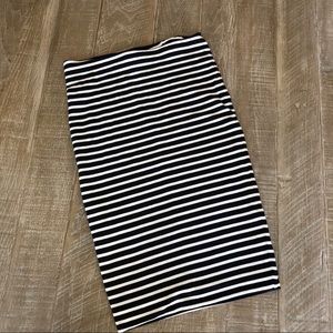 🏝3 for $30 H&M Sm Striped Bodycon Straight Skirt